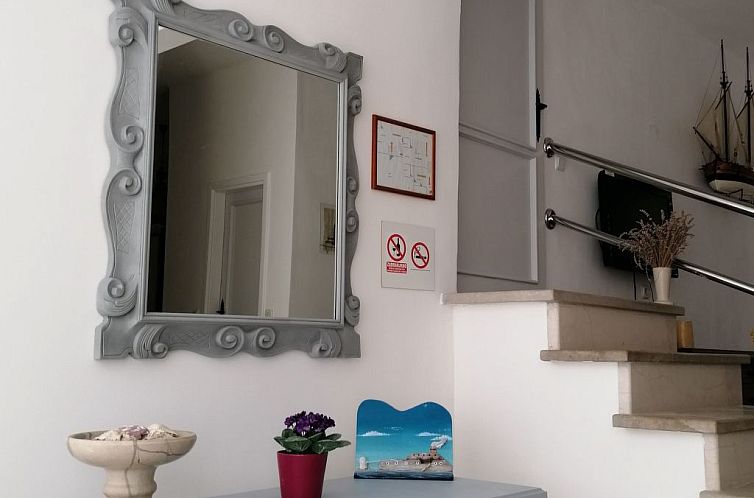 Vakantiehuis Gesamtes Ferienhaus in Sumartin mit Privatem Po