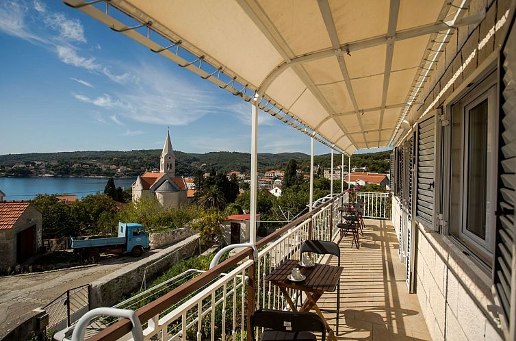 Appartement Unabhaengige Ferienwohnung in Sumartin mit Grill