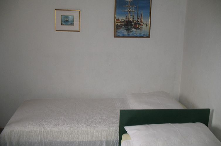 Appartement mit Terrasse