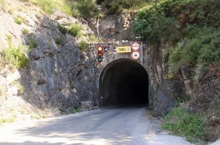 Appartement mit Terrasse