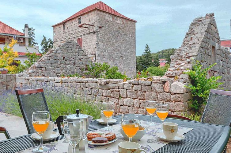 Vakantiehuis Villa "Sunshine" mit Garten, Grill und Terrasse