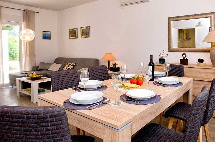 Vakantiehuis Villa "Sunshine" mit Garten, Grill und Terrasse