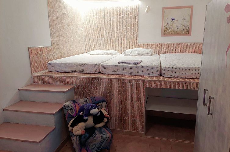 Appartement Wohnung in Zavala mit schönem Garten