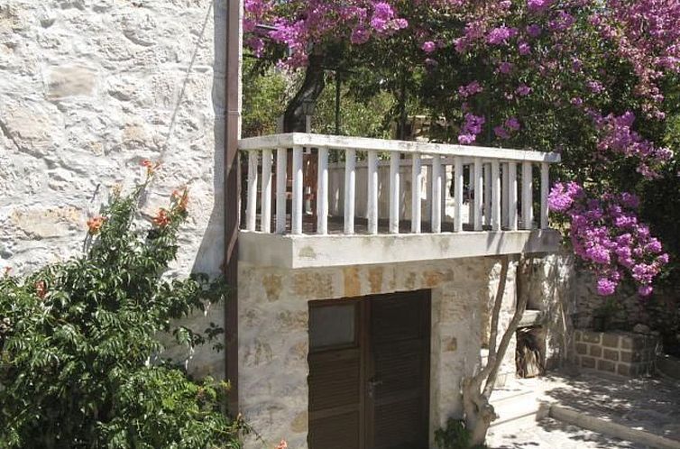 Appartement Wohnung in Zavala mit schönem Garten
