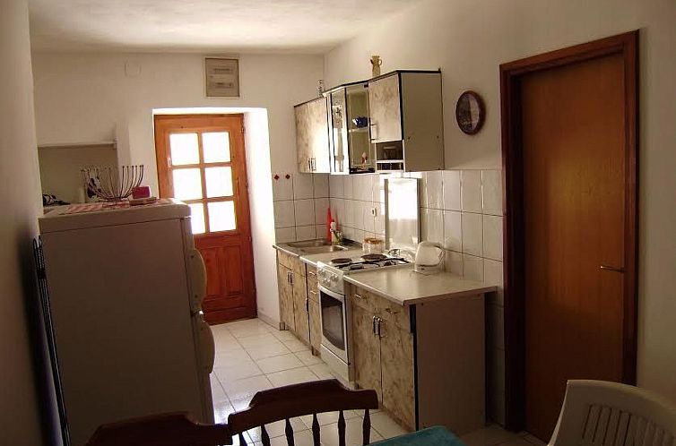 Appartement in Ivan Dolac mit Terrasse