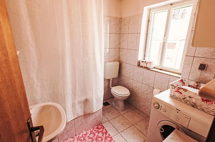 Vakantiehuis Natura with private pool
