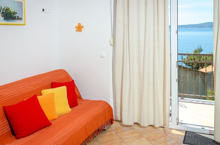 Appartement Wohnung im zweiten Stock mit Balkonen