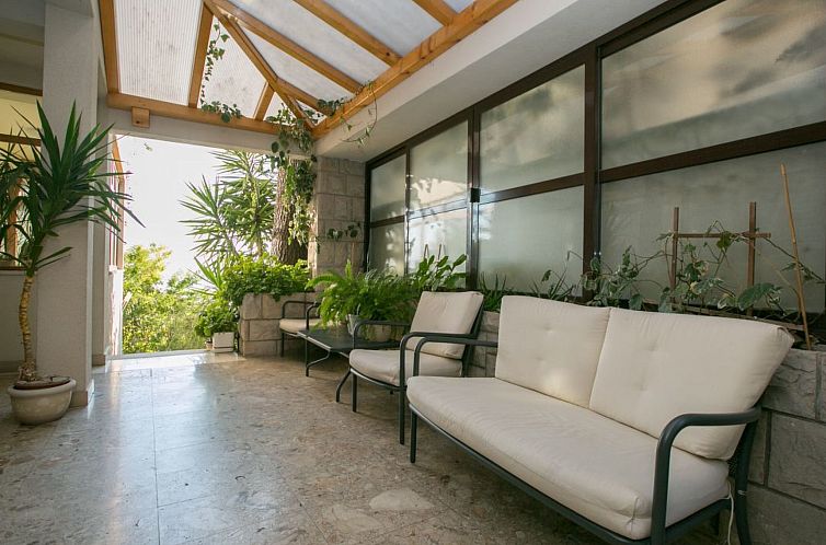 Vakantiehuis Ferien-Zimmer mit Terrasse
