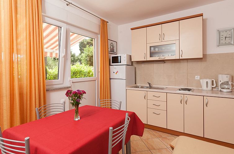 Appartement Parterre-Ferienwohnung für vier Personen