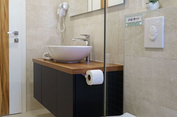 Appartement Stilvolle Wohnung in Brela mit Sonnenbalkon