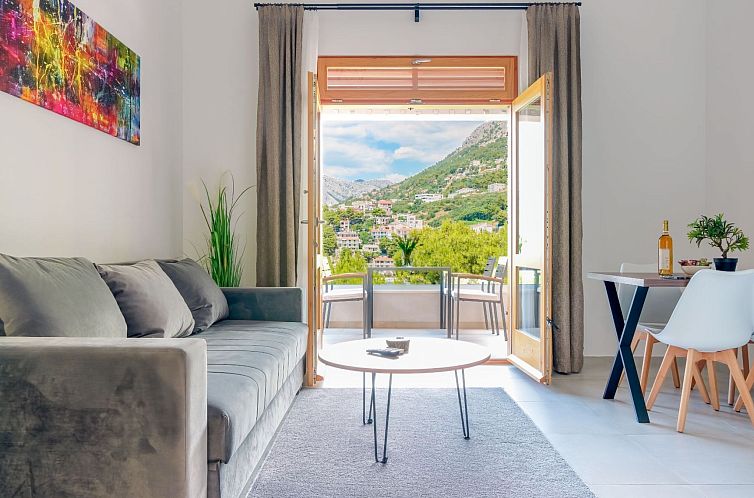 Appartement Stilvolle Wohnung in Brela mit Sonnenbalkon