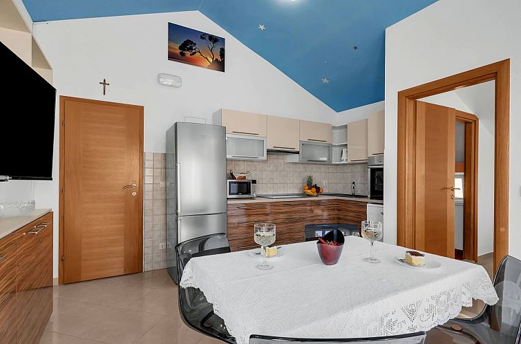 Appartement Pine Canopy Studio Apartment mit Meerblick A11