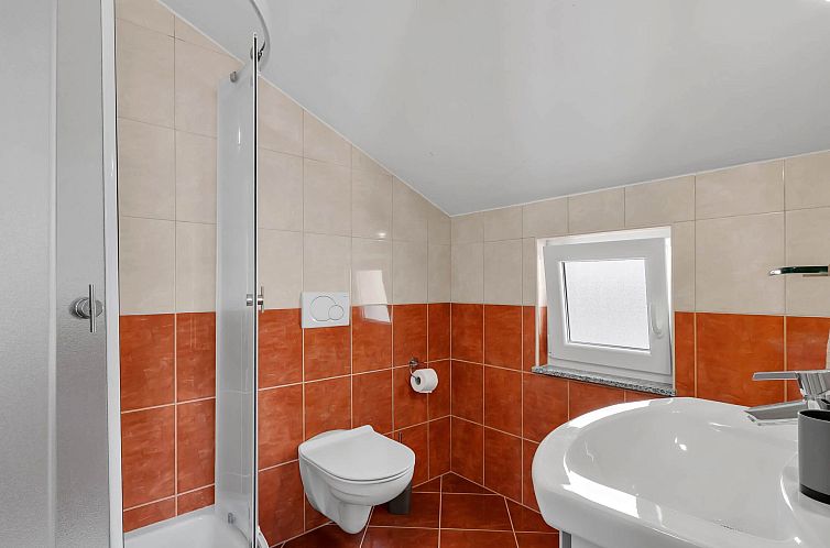 Appartement Pine Canopy Studio Apartment mit Meerblick A11