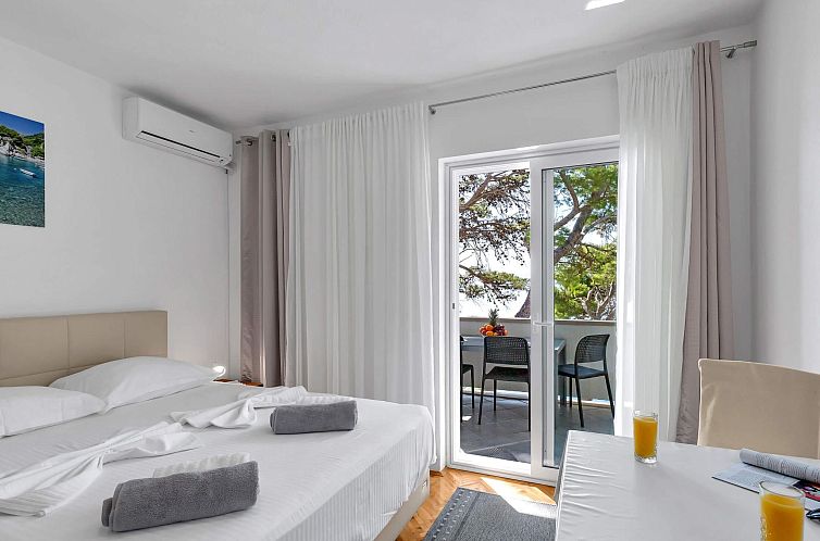 Appartement Pine Canopy Studio mit Balkon und Meerblick A7