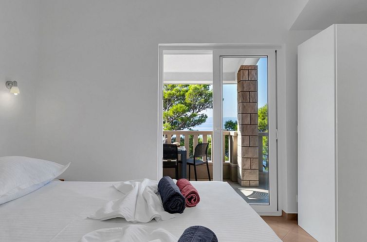 Appartement Pine Canopy Family Studio mit Meerblick A2