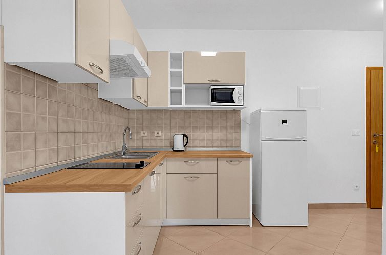 Appartement Pine Canopy Family Studio mit Meerblick A2