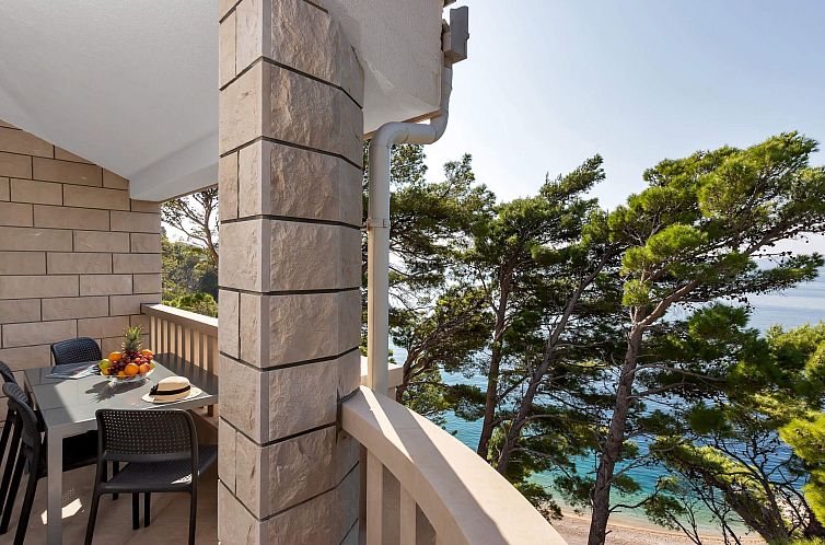 Appartement Pine Canopy Family Studio mit Meerblick A2