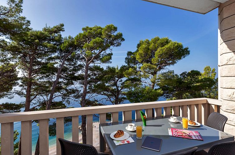 Guest house 10317039 - Apartment Dalmatia - Appartement Pine Canopy Studio Apartment mit Meerblick A13