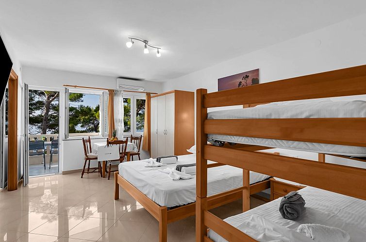 Appartement Pine Canopy Studio Apartment mit Meerblick A13