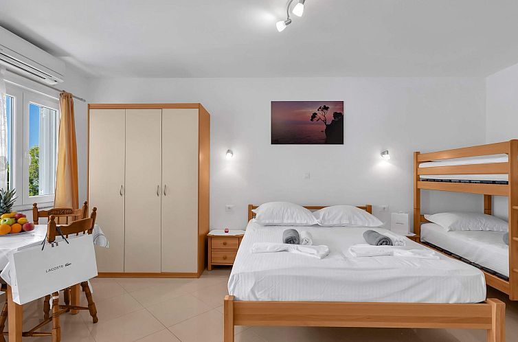 Appartement Pine Canopy Studio Apartment mit Meerblick A13