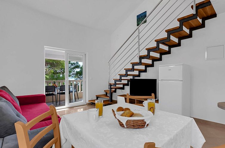 Appartement Pine Canopy Ein-Schlafzimmer-Duplex-Wohnung A5