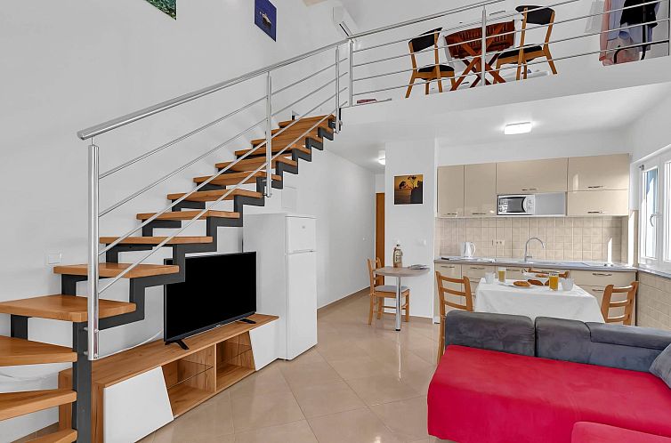 Appartement Pine Canopy Ein-Schlafzimmer-Duplex-Wohnung A5