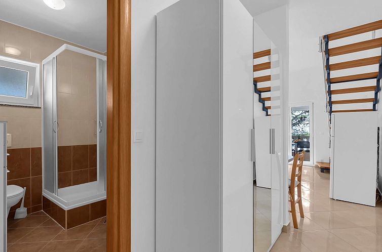 Appartement Pine Canopy Ein-Schlafzimmer-Duplex-Wohnung A5