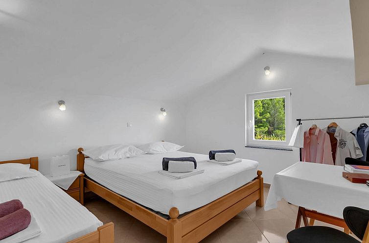 Appartement Pine Canopy Ein-Schlafzimmer-Duplex-Wohnung A5