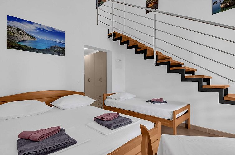 Appartement Kiefer Vordach Duplex Studio A4