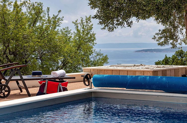 Guest house 10317043 - Apartment Dalmatia - Appartement Villa Berulia in Brela - Meerblick