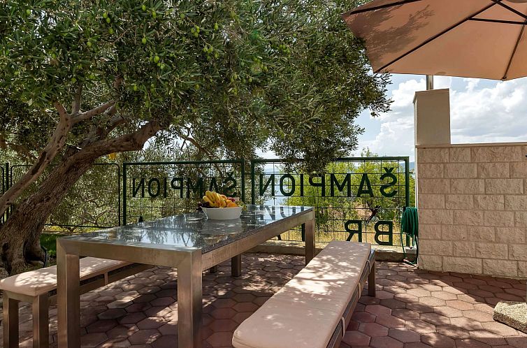 Appartement Villa Berulia in Brela - Meerblick