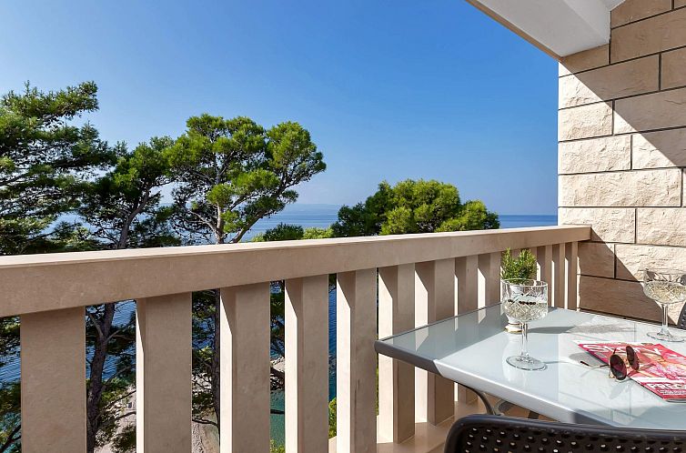 Appartement Pine Canopy Family Studio mit Balkon und Meerbli