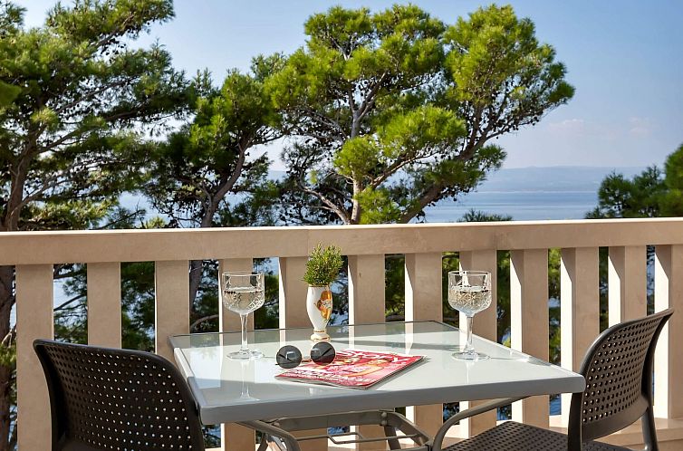 Appartement Pine Canopy Family Studio mit Balkon und Meerbli