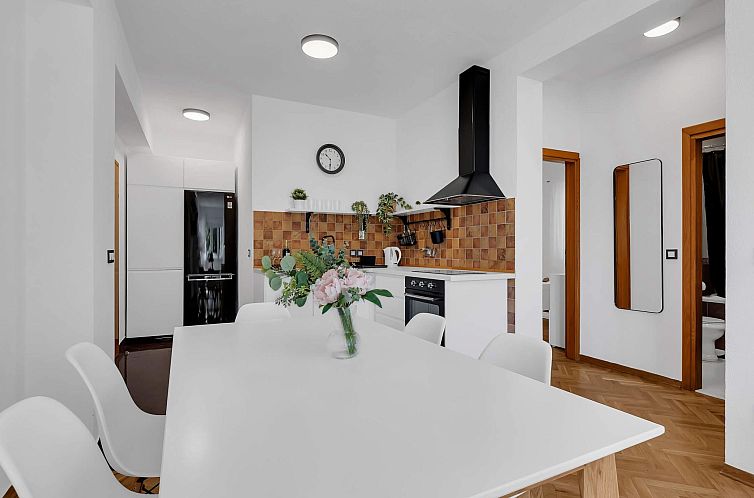 Appartement Pine Canopy Zwei-Zimmer-Wohnung A8