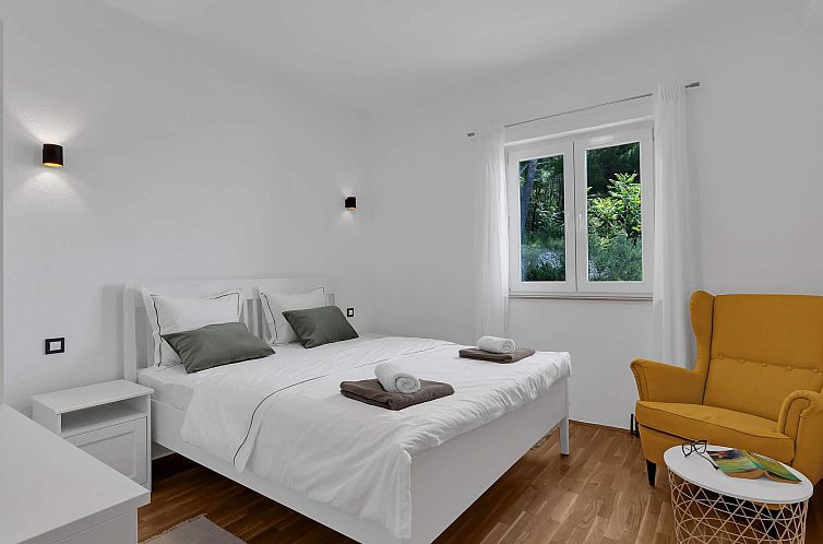 Appartement Pine Canopy Zwei-Zimmer-Wohnung A8