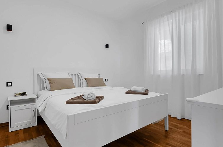 Appartement Pine Canopy Zwei-Zimmer-Wohnung A8