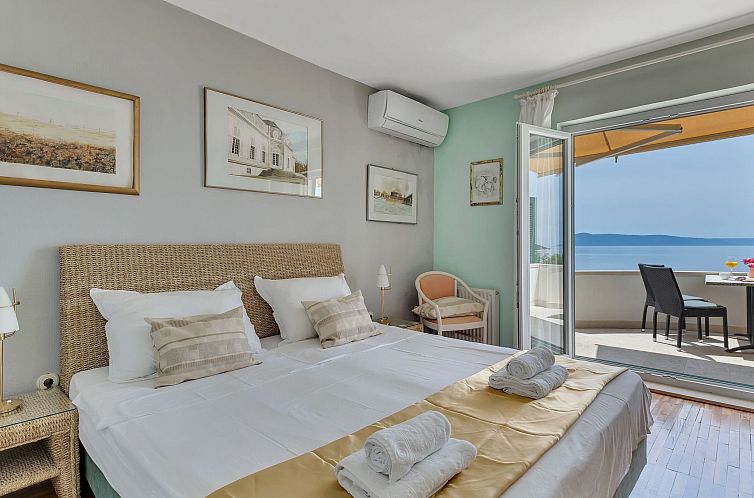 Unterkunft 10317103 - Appartement Dalmatien - Appartement Tolle Wohnung in Drašnice mit Schönem Garten