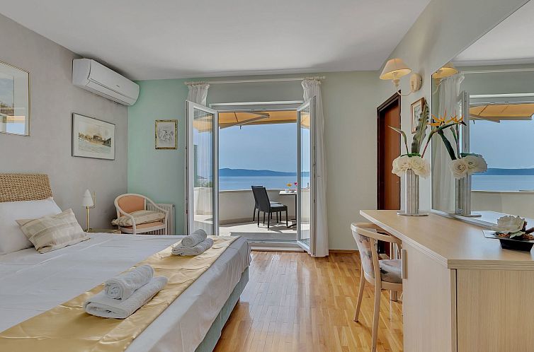 Appartement Tolle Wohnung in Drašnice mit Schönem Garten