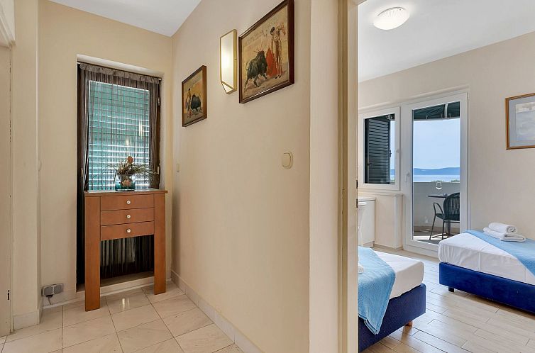 Appartement Tolle Wohnung in Drašnice mit Schönem Garten