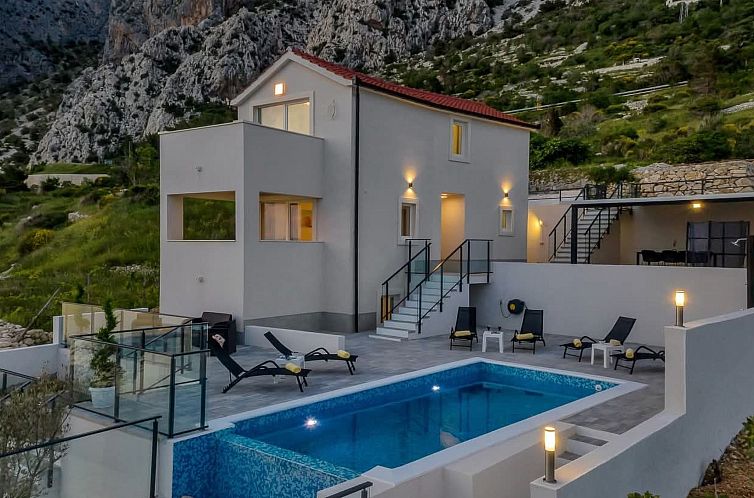 Unterkunft 10317104 - Ferienhaus Dalmatien - Vakantiehuis „Villa No Stress“ mit Infinity-Pool