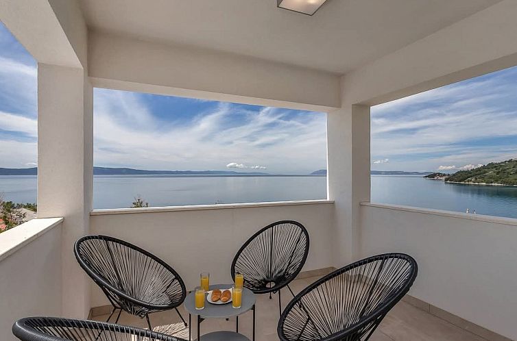 Vakantiehuis „Villa No Stress“ mit Infinity-Pool