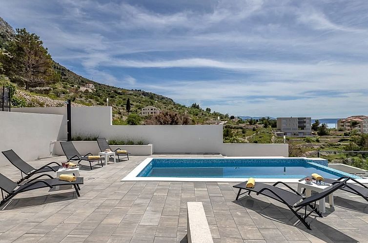 Vakantiehuis „Villa No Stress“ mit Infinity-Pool