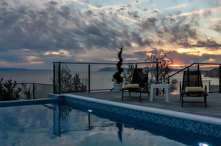 Vakantiehuis „Villa No Stress“ mit Infinity-Pool