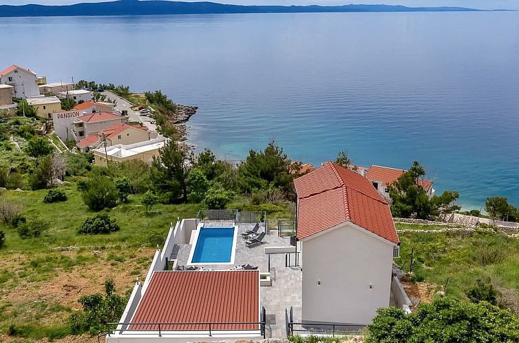 Vakantiehuis „Villa No Stress“ mit Infinity-Pool