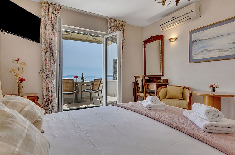 Appartement Wohnung in Drašnice mit Schönem Garten