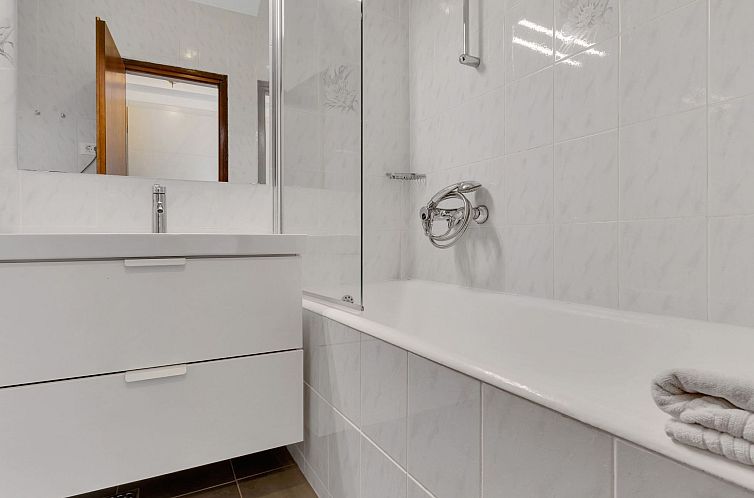 Appartement Wohnung in Drašnice mit Schönem Garten