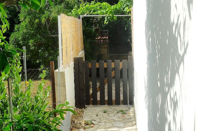 Vakantiehuis Karmen auf zwei Ebenen mit Garten