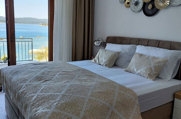 Vakantiehuis Ferienvilla "Dalmatiner" mit Infinity Pool