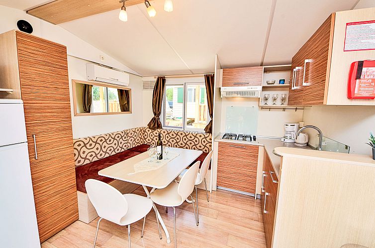 Vakantiehuis Galešnica Sea View