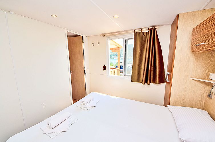 Vakantiehuis Galešnica Sea View